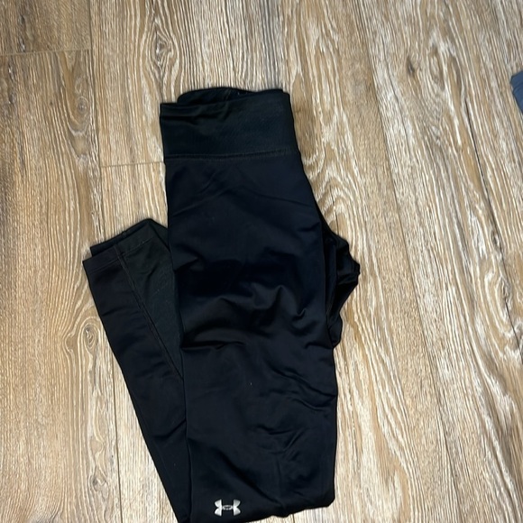 Bundle of under arm workout gear 8 items total - Picture 5 of 9